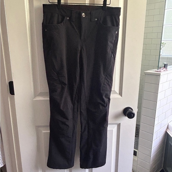 Duluth Trading Co Pants - EUC Duluth Trading Company lined black Flexpedition straight leg pants size 8/29